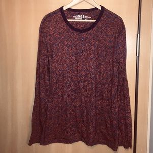 LONG SLEEVE 1/4 BUTTON SHIRT